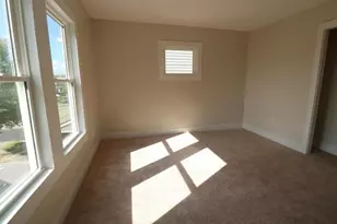 1074 E 15th Ave, Columbus, OH 43211 - Photo 7