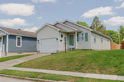 147 N Rose Street, Chillicothe, OH 45601 - Photo 1