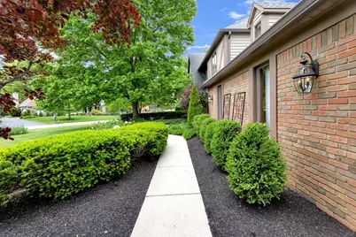 8650 Gavinton Court, Dublin, OH 43017 - Photo 9