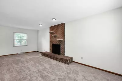 424 Lorraine Drive, Pickerington, OH 43147 - Photo 5