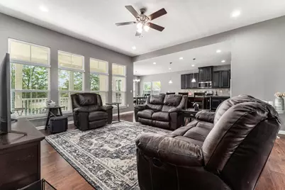 2038 E Gardenia Drive, Pataskala, OH 43062 - Photo 9
