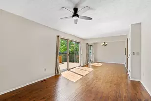 1148 Wexford Green Blvd, Columbus, OH 43228 - Photo 9