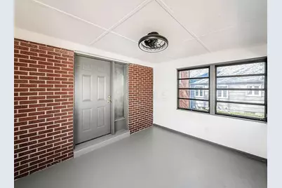 650 Salisbury Road, Columbus, OH 43204 - Photo 3