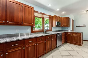 10 Columbia Ave, London, OH 43140 - Photo 9