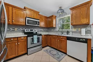 329 Floralwood Dr, Howard, OH 43028 - Photo 5