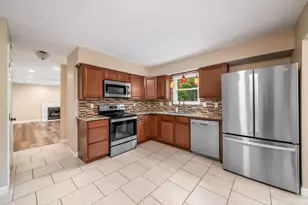 3164 Strathburn Ct, Dublin, OH 43017 - Photo 9