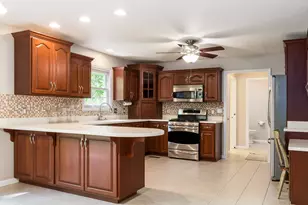 5180 Pine Valley Dr, Zanesville, OH 43701 - Photo 15