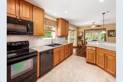 2637 Jefferson Estates Drive, Blacklick, OH 43004 - Photo 21