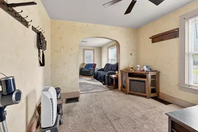 1160 S Greenwood Street, Bellefontaine, OH 43311 - Photo 5