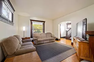 217 E Oakland Ave, Columbus, OH 43201 - Photo 5