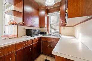 217 E Oakland Ave, Columbus, OH 43201 - Photo 11