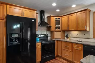 1815 Red Fern Dr, Columbus, OH 43229 - Photo 9