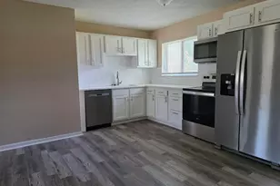 3054 Wadsworth Ct, Columbus, OH 43232 - Photo 7