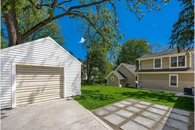 112 Howard Avenue, Worthington, OH 43085 - Photo 37