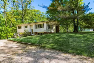 2849 Olde Falls Rd, Zanesville, OH 43701 - Photo 3