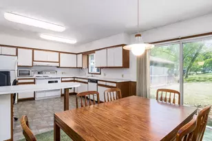 2849 Olde Falls Rd, Zanesville, OH 43701 - Photo 13