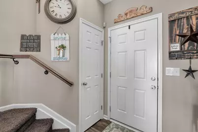 7 Burroughs Drive, Ashville, OH 43103 - Photo 7