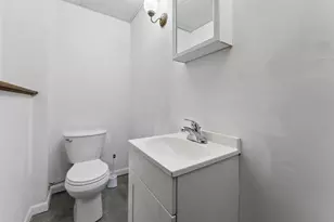 3946 Deer Lake Way, Columbus, OH 43204 - Photo 27