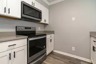 12 W Russell St, Columbus, OH 43215 - Photo 9