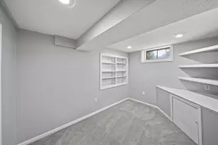 2227 Lilacwood Ave, Columbus, OH 43229 - Photo 59