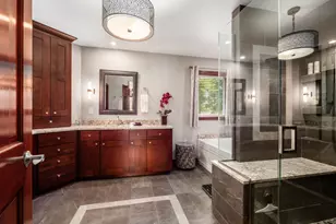 8642 Craigston Ct, Dublin, OH 43017 - Photo 11