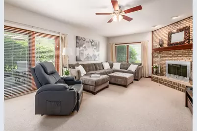 8642 Craigston Court, Dublin, OH 43017 - Photo 5
