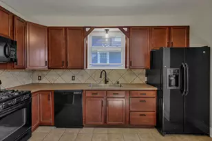 806 N High St, Lancaster, OH 43130 - Photo 19