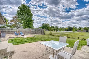 4339 Blythe Rd, Columbus, OH 43224 - Photo 35
