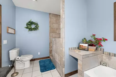 4250 Mansfield Adario Road, Mansfield, OH 44903 - Photo 17