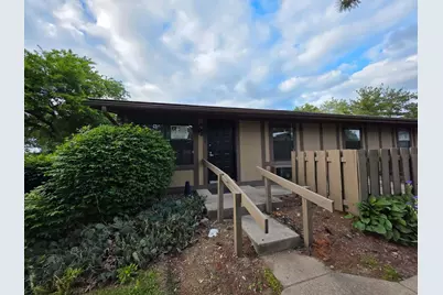 1726 Sunapple Way, Columbus, OH 43232 - Photo 1