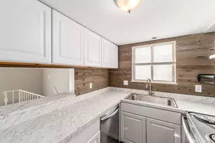 2455 Natchez Dr, Columbus, OH 43209 - Photo 17