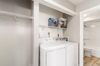 2455 Natchez Drive #D, Columbus, OH 43209 - Photo 19