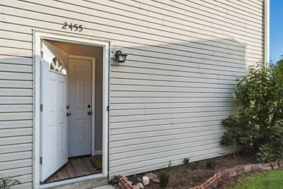 2455 Natchez Drive #D, Columbus, OH 43209 - Photo 5