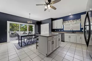 5975 Carnegie Cove Ct, Columbus, OH 43213 - Photo 11