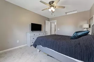 5975 Carnegie Cove Ct, Columbus, OH 43213 - Photo 31