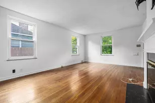 886 S Roosevelt Ave, Columbus, OH 43209 - Photo 9