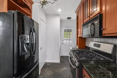 886 S Roosevelt Avenue, Columbus, OH 43209 - Photo 15