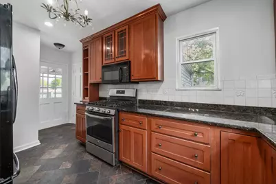 886 S Roosevelt Avenue, Columbus, OH 43209 - Photo 13