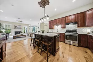 4921 Stoney View Ct, Columbus, OH 43231 - Photo 9