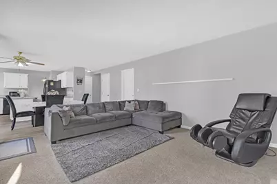 639 Tall Oaks Drive, Columbus, OH 43230 - Photo 13