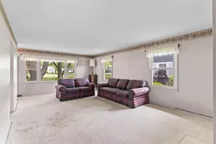 437 Forest Lawn Blvd, Marion, OH 43302 - Photo 9