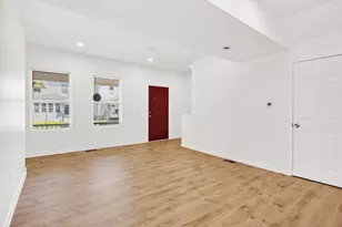 749 Siebert St, Columbus, OH 43206 - Photo 13