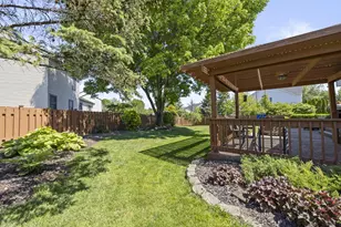 712 Scioto Meadows Blvd, Grove City, OH 43123 - Photo 37