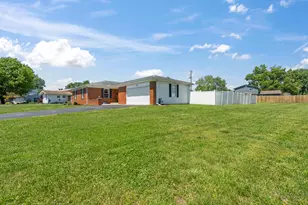 432 Glenmont Ct, Circleville, OH 43113 - Photo 5