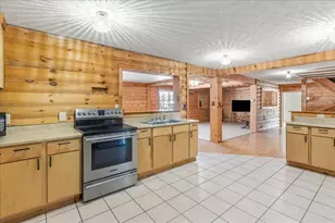 380 S Main St, De Graff, OH 43318 - Photo 17