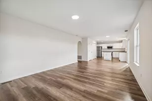 502 Heidish Dr, Commercial Point, OH 43116 - Photo 9