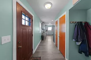 1766 Ferris Rd, Columbus, OH 43224 - Photo 7
