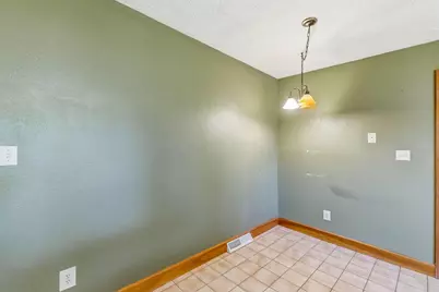 6581 Sherry Lane, Hilliard, OH 43026 - Photo 7