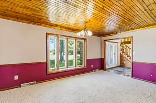 6581 Sherry Ln, Hilliard, OH 43026 - Photo 7