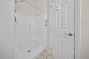 9945 Juliana Cir, Powell, OH 43065 - Photo 13